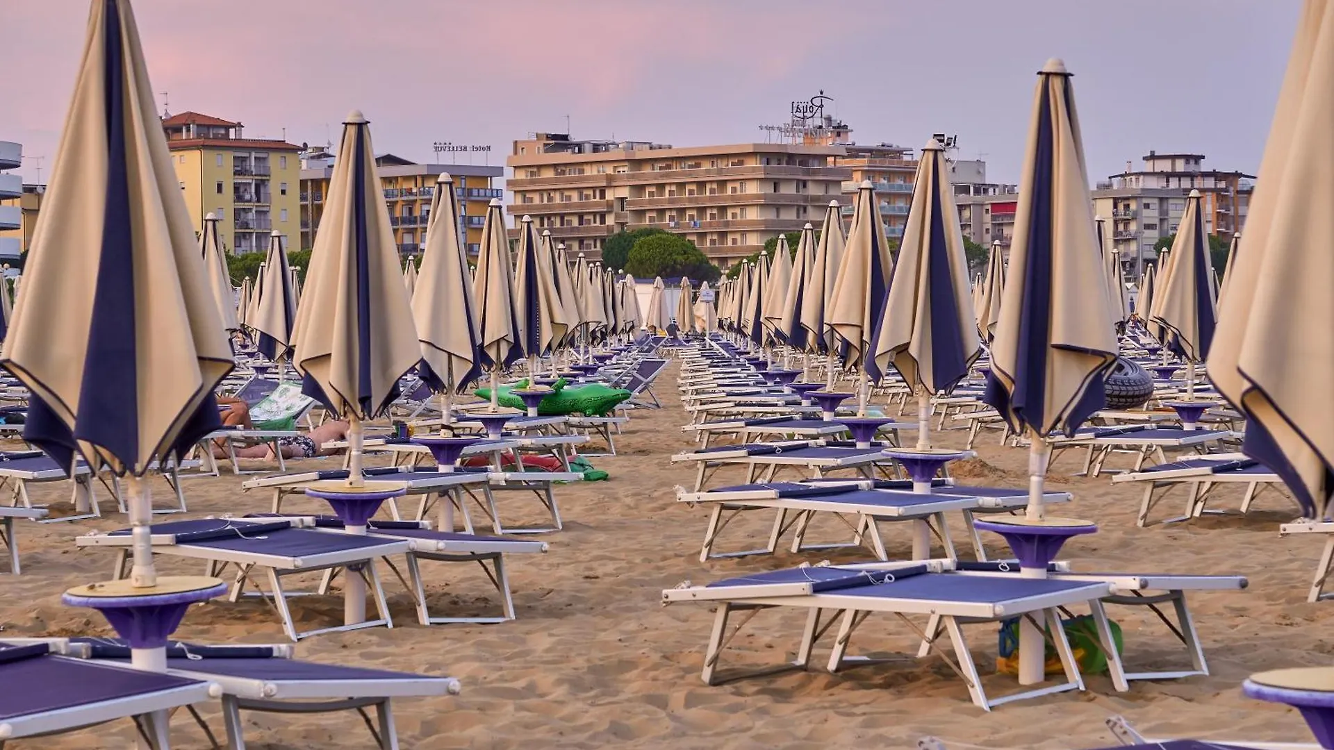 Luminous Flat On The Ground Floor - Beahost 0*, Bibione